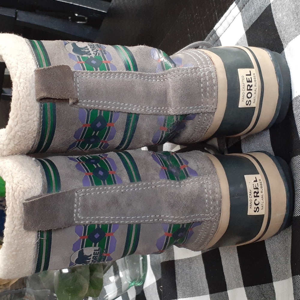 SOREL WATERPROOF BOOTS - Picture 2 of 9